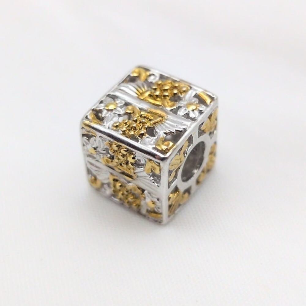 Gems En Vogue Sterling Silver Two-Tone Cube Fleur De Lis Square Slide On Charm